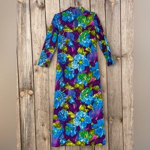 VINTAGE 1960’s floral print maxi dress, women’s size L-XL